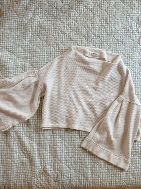 We The Free Bell-Sleeve Cropped Sweater